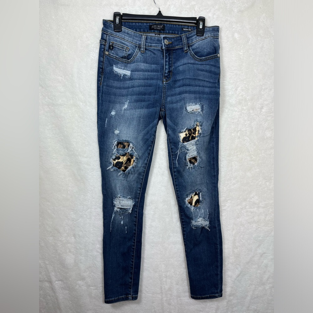 Judy Blue Slim Fit Distressed Jeans Women Size 11/30  Leopard Patchwork Denim